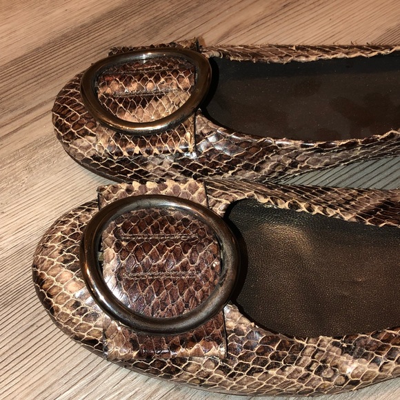 Stuart Weitzman Snakeskin Flats - Picture 6 of 6
